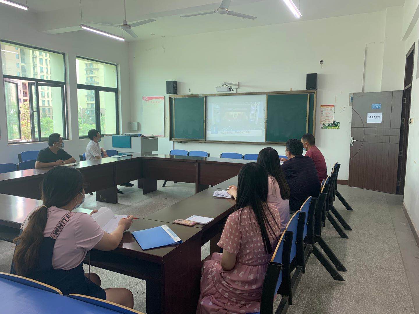 IMG_0786(20200528-183410) IMG_0786(20200528-183410)